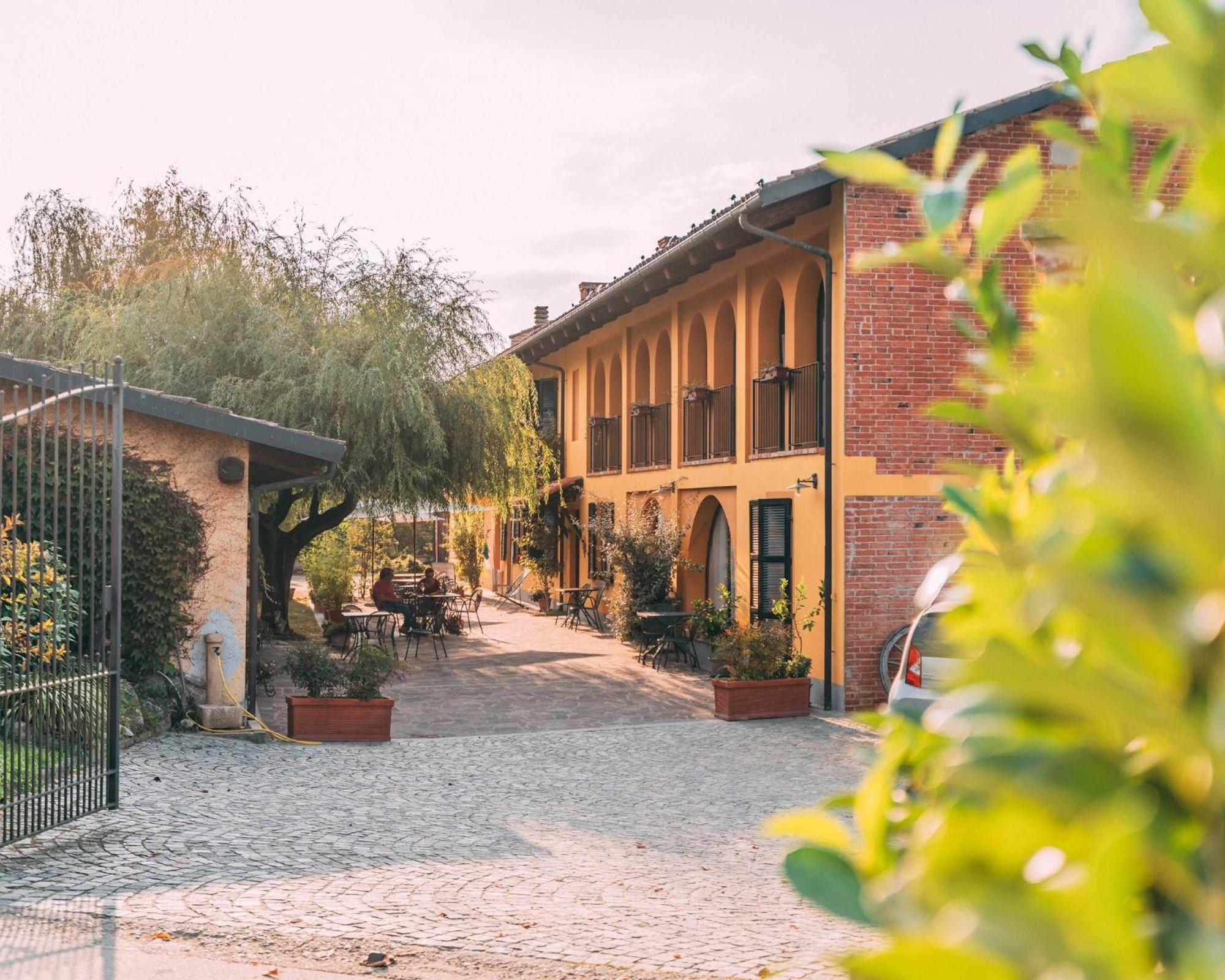 Agriturismo Cascina Barin 罗迪 外观 照片