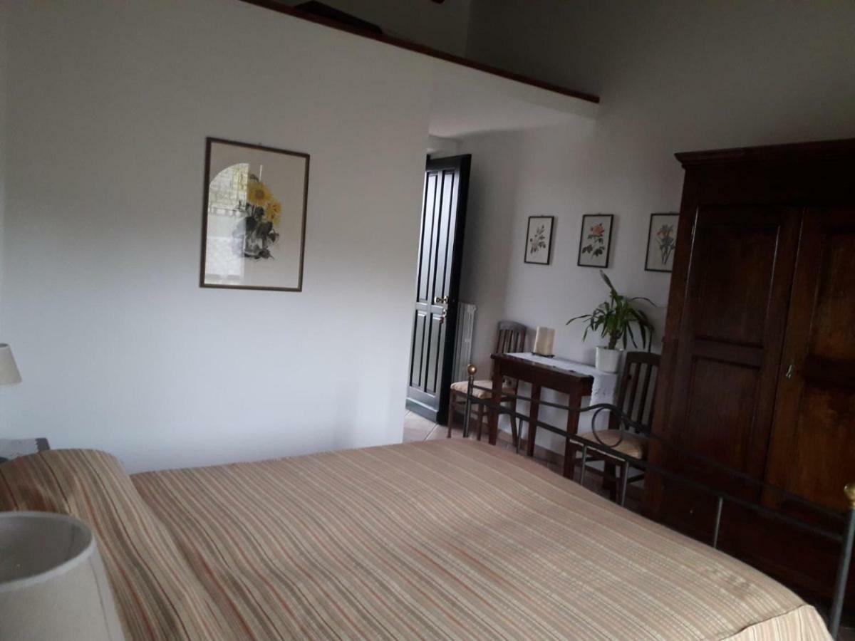 Agriturismo Cascina Barin 罗迪 外观 照片
