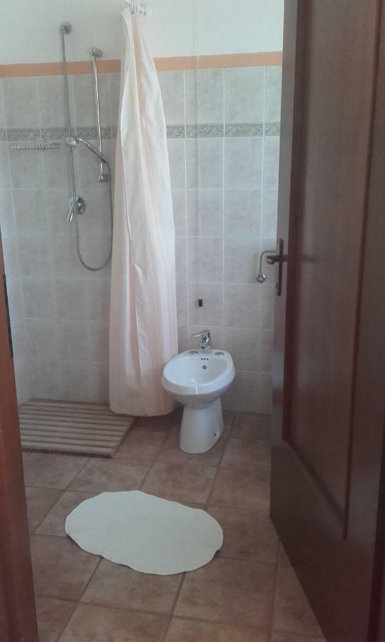 Agriturismo Cascina Barin 罗迪 外观 照片
